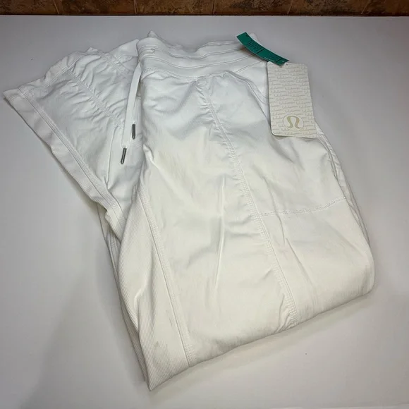*NWT* Lululemon White Athletic Pants